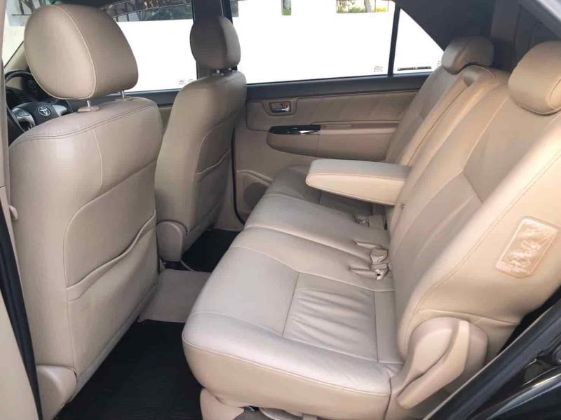 TOYOTA Fortuner 2WD 2013
