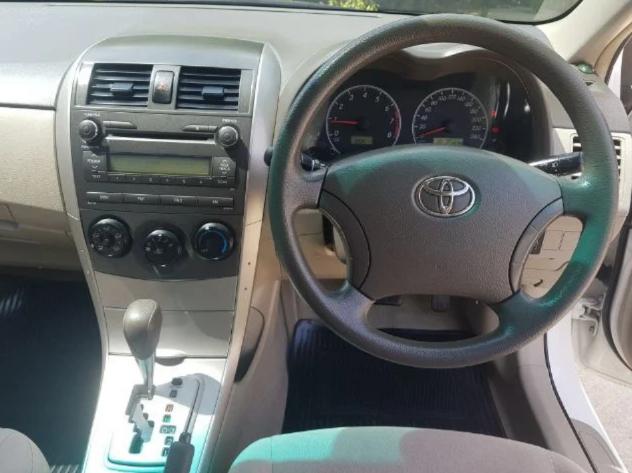 TOYOTA Corolla Altis 1.6E 2009