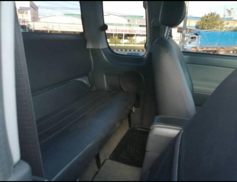 ISUZU D-Max 2.5 Hi-Lander 2011