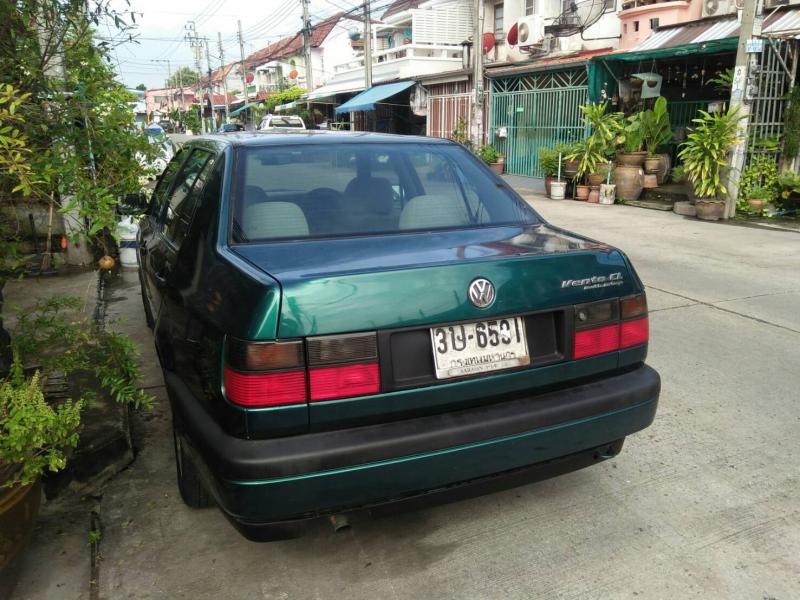 VOLKSWAGEN VENTO C 1996