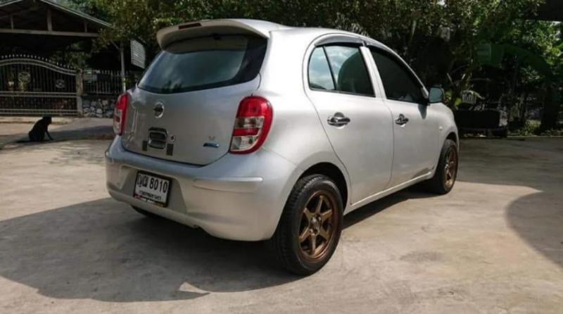 NISSAN March 1.2s 2011