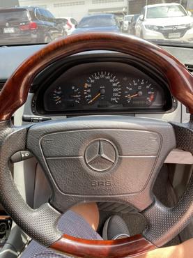 BENZ e230 w210 1996