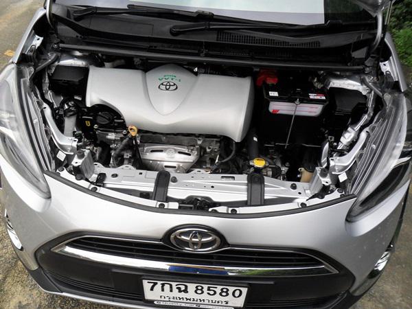 TOYOTA Sienta 2018