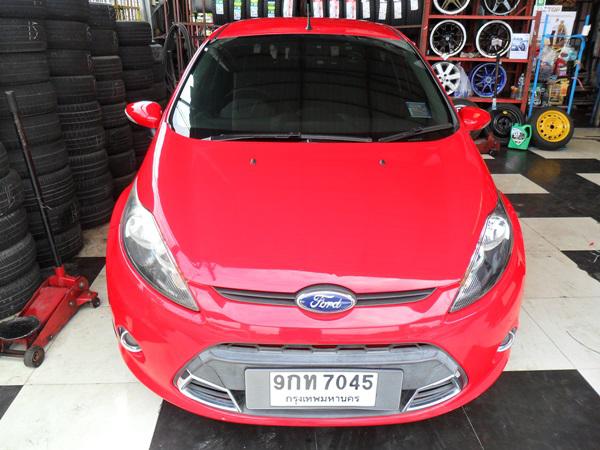 FORD Fiesta 2013