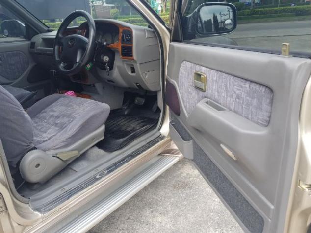 ISUZU Adventure 3.0 di 2002