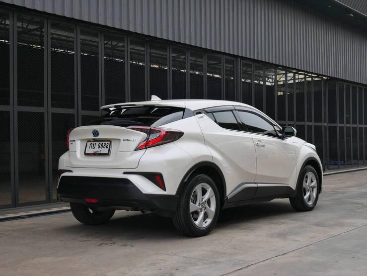 TOYOTA ขายรถ TOYOYA C-HR 1. 2018