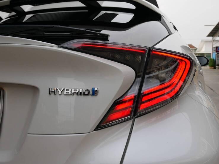 TOYOTA ขายรถ TOYOYA C-HR 1. 2018