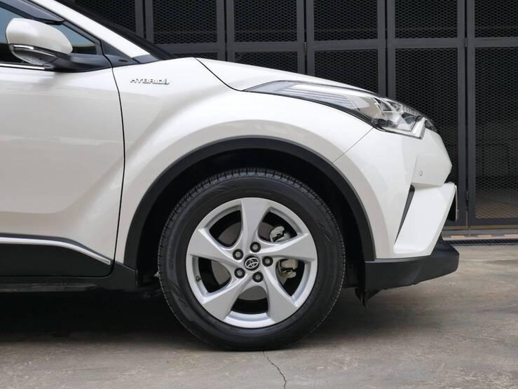 TOYOTA ขายรถ TOYOYA C-HR 1. 2018