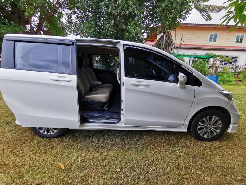 HONDA freed 2013