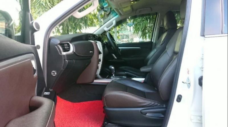 TOYOTA Fortuner 2.4v auto 2016