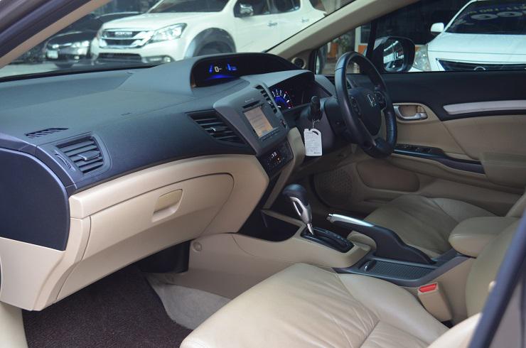 HONDA CIVIC 1.8เนวิเกียเตอ 2012