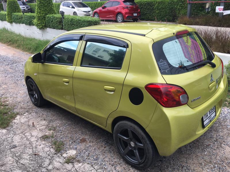 MITSUBISHI 1.2 GLS 2012