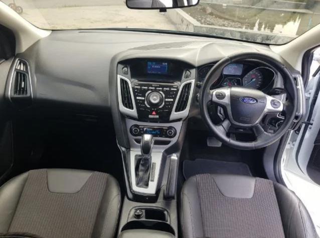 FORD Focus 2.0s  2012