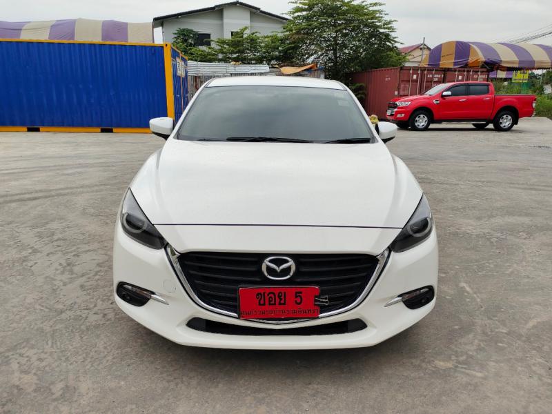 MAZDA 3 2019