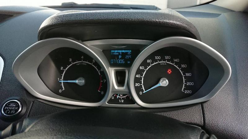 FORD EcoSport 1.5Titanium 2015
