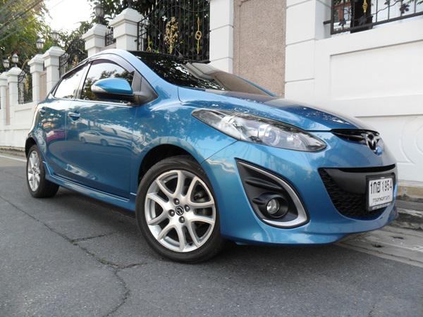 MAZDA Mazda2 2013