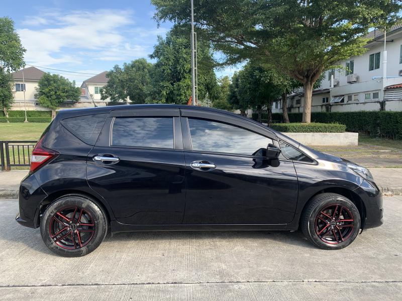NISSAN Note 2017