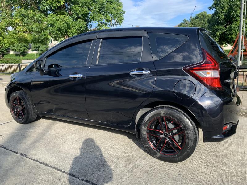 NISSAN Note 2017
