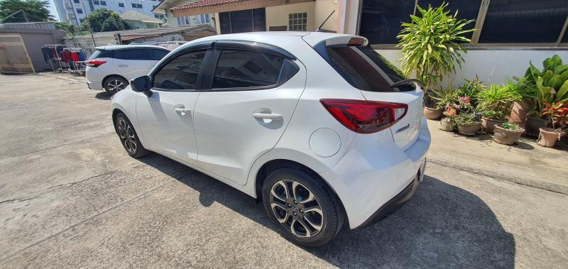 MAZDA mazda2 2016