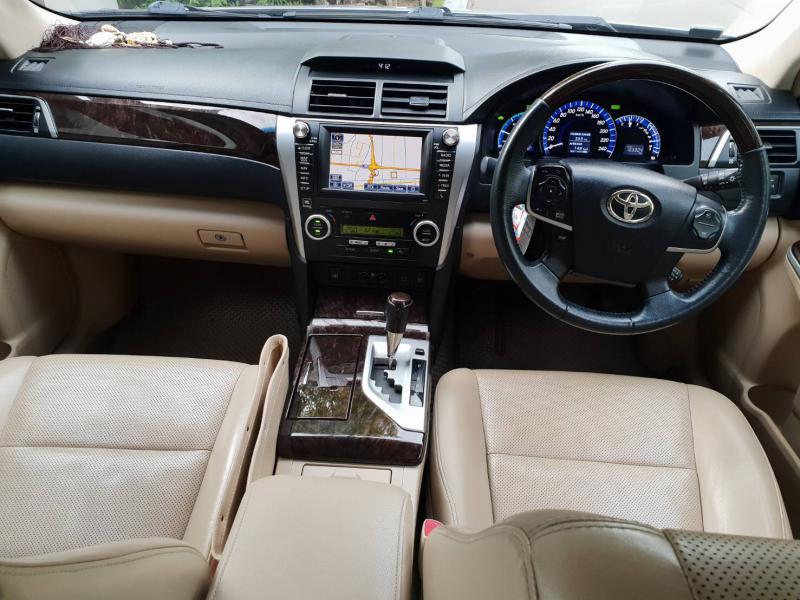 TOYOTA camry 2.5 Hybrid 2012