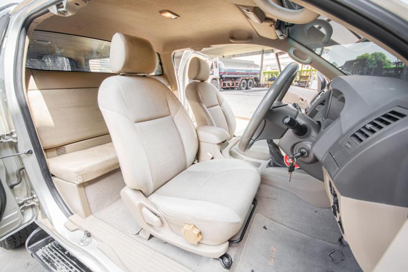 TOYOTA Vigo 2.5E Smart Cab 2011