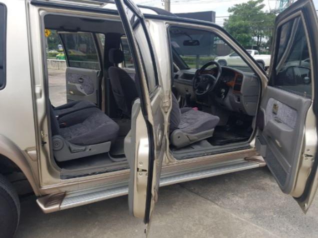 ISUZU Adventure 3.0 di aut 2002