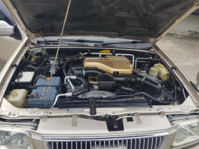ISUZU Adventure 3.0 di aut 2002
