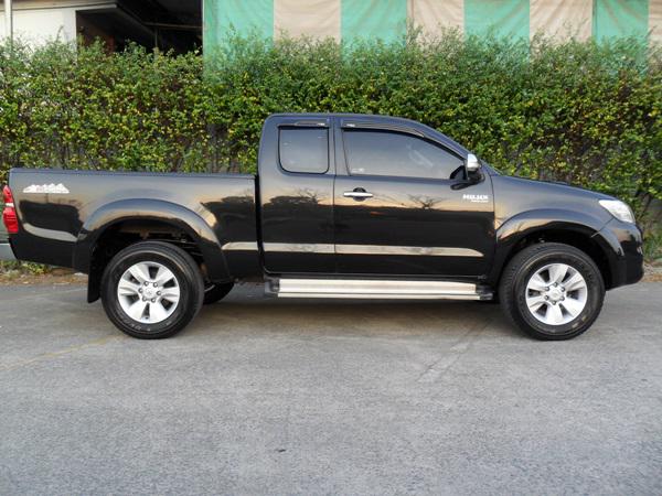 TOYOTA Prerunner  2014