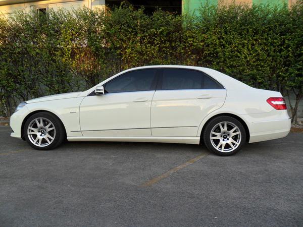 BENZ E250 2011