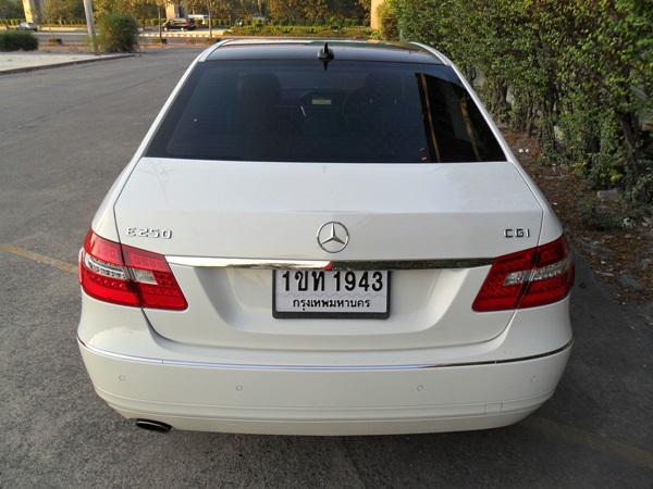 BENZ E250 2011