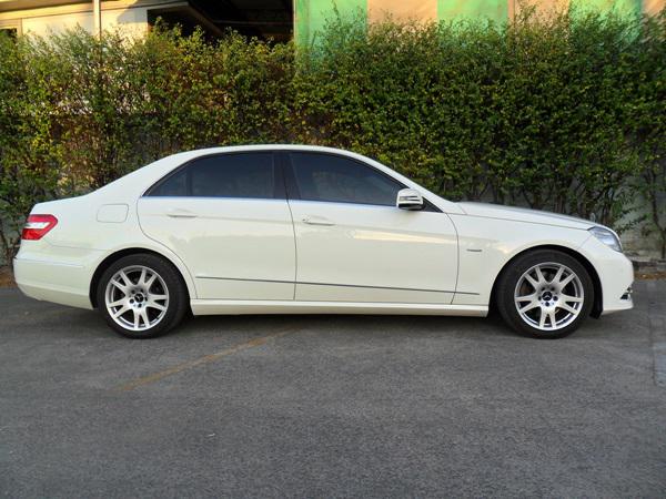 BENZ E250 2011