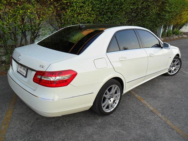 BENZ E250 2011
