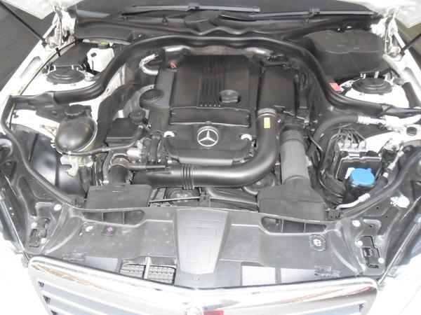 BENZ E250 2011