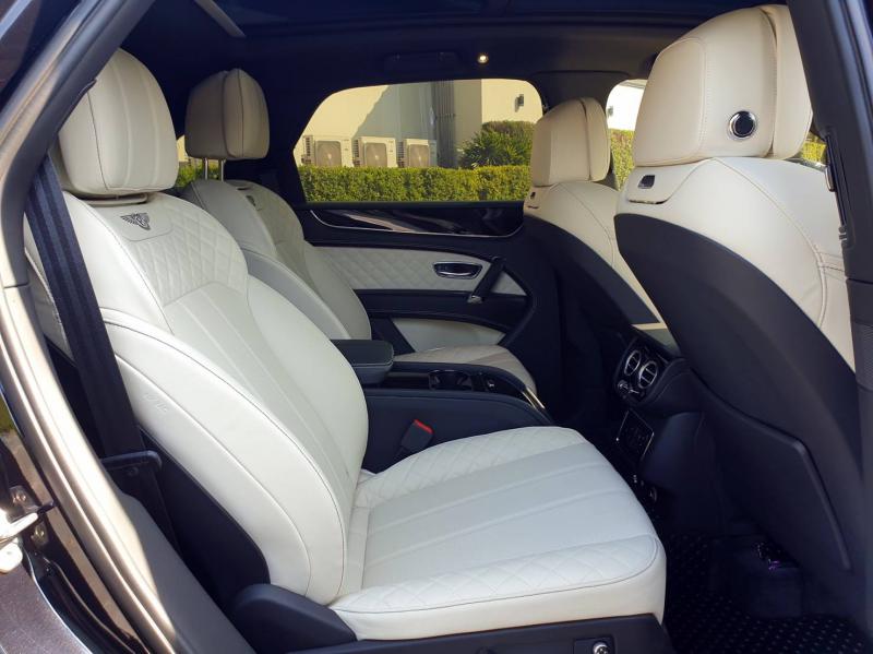 BENZ Bentley 2020