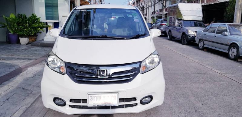 HONDA FREED 2014