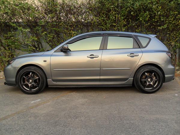 MAZDA Mazda3 2009