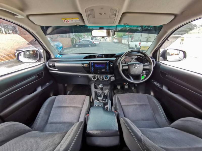TOYOTA Revo 2018