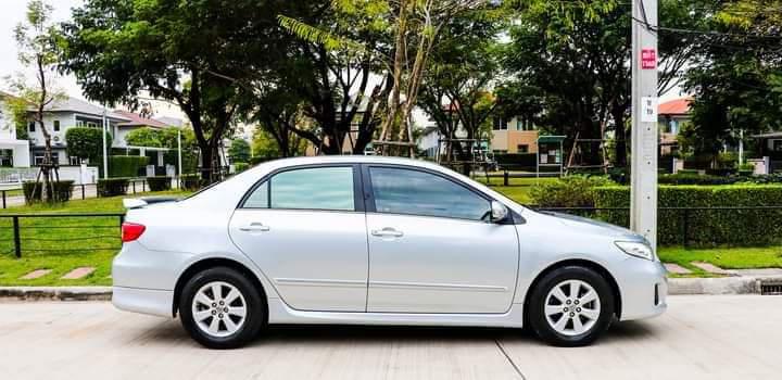 TOYOTA Altis 2011