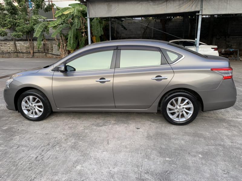 NISSAN Sylphy 1.6 v cvt  2012