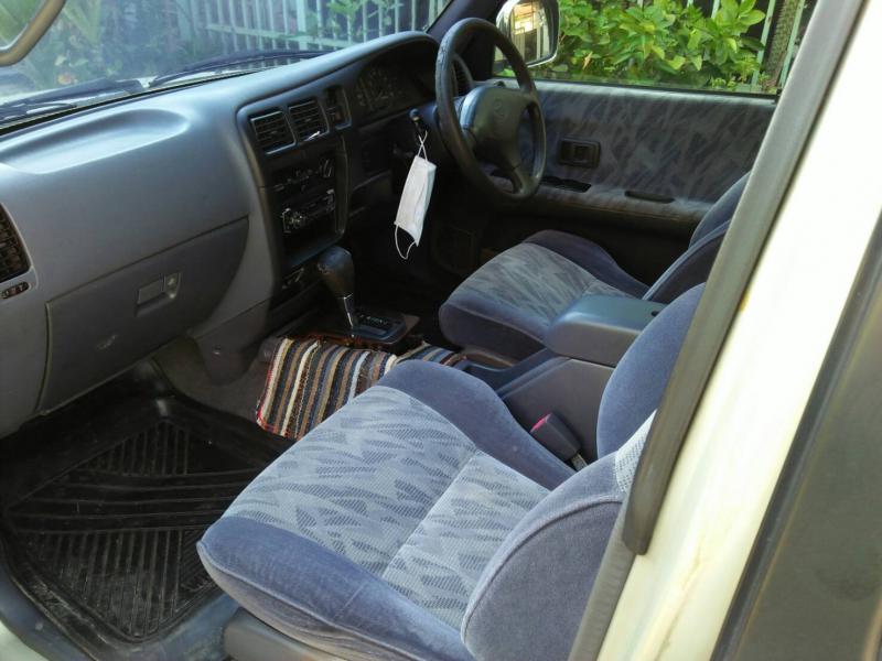 TOYOTA SPORT RIDER 2000