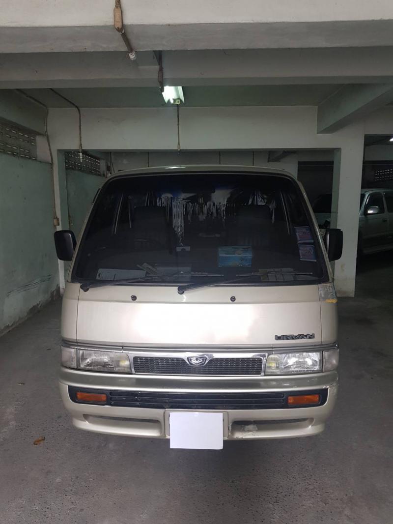 NISSAN urvan 1991