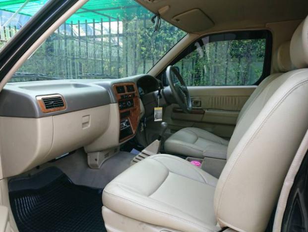 NISSAN Frontier Cab TD 2.7 2005