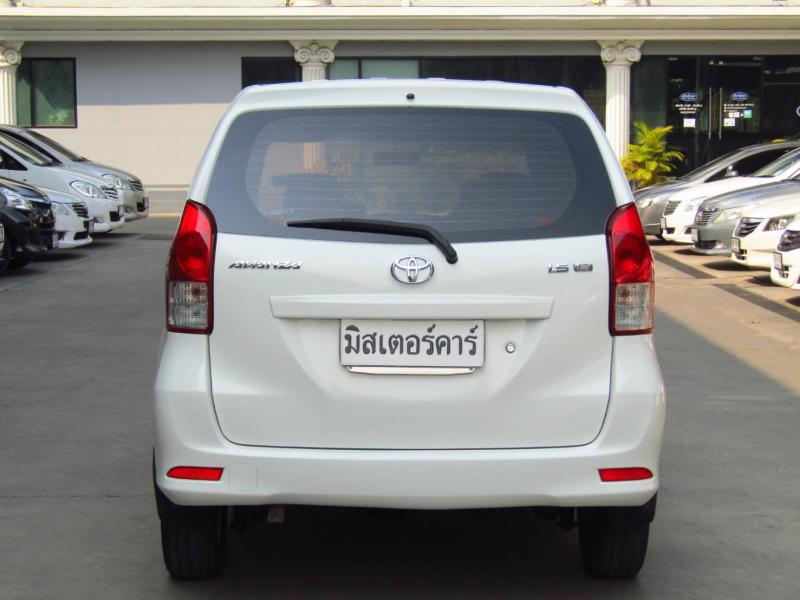TOYOTA AVANZA 2012