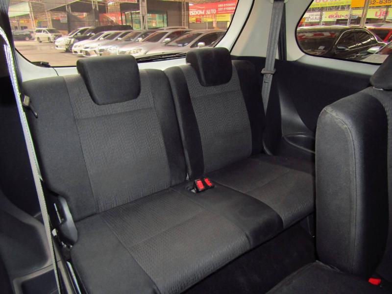 TOYOTA AVANZA 2012