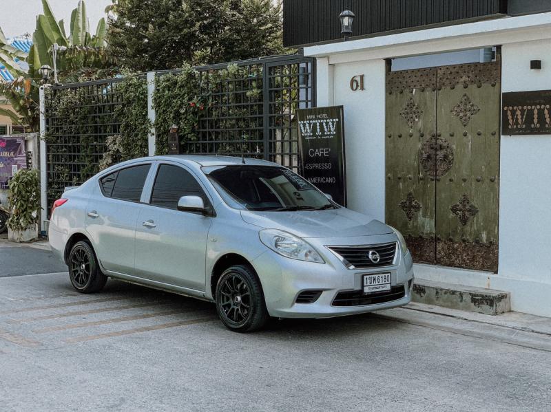 NISSAN Almera 1.2 E 2012