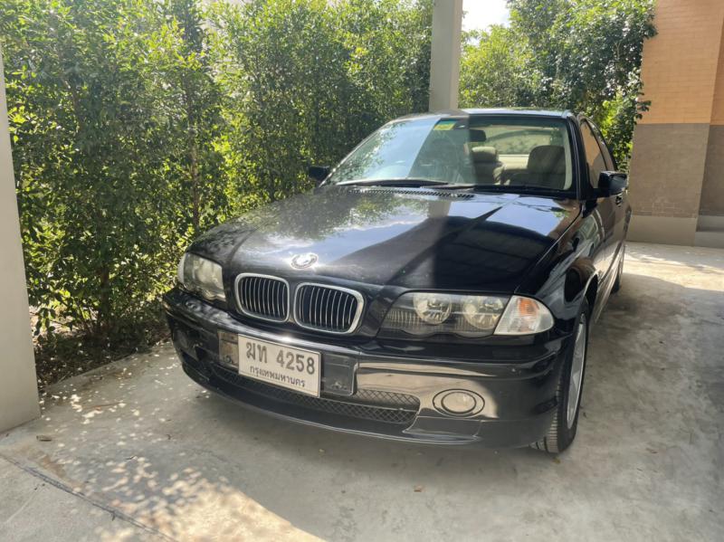 BMW 318 ia 2002