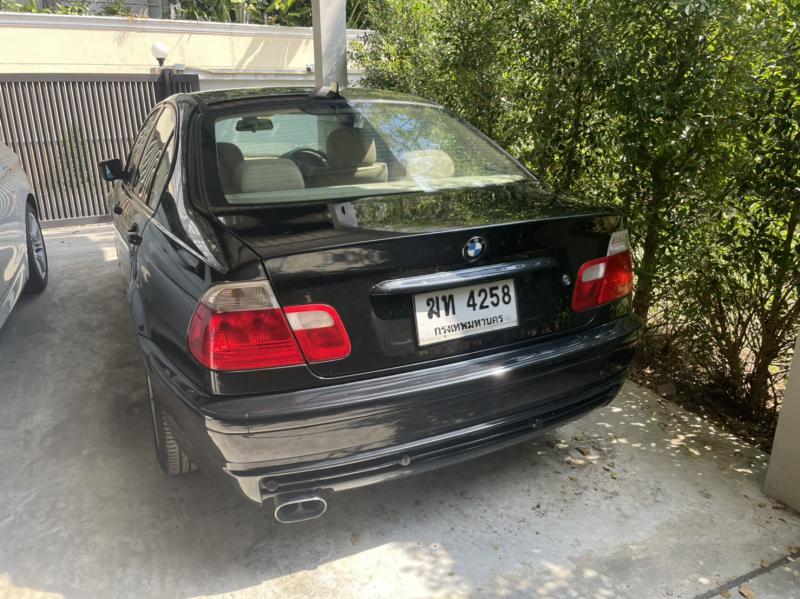 BMW 318 ia 2002