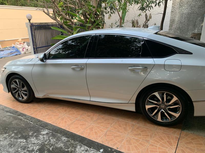 HONDA accord 1.5 turbo 2019