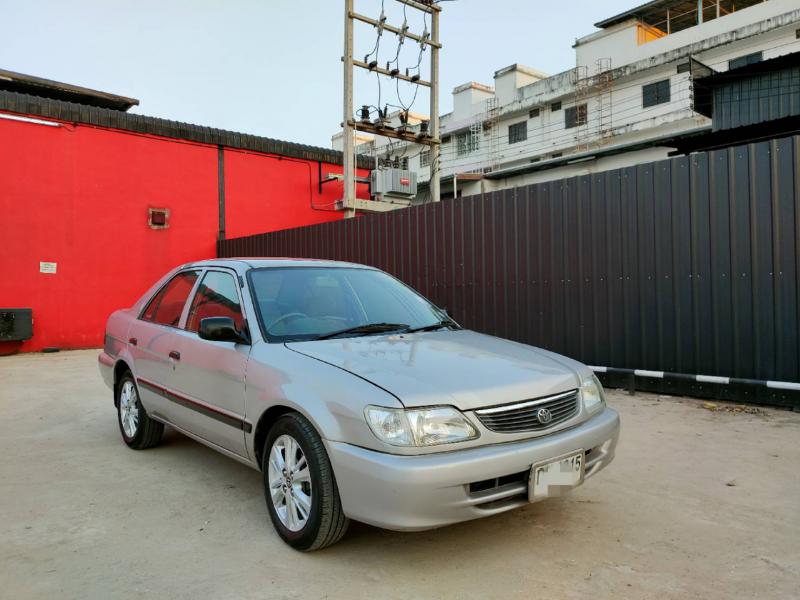 TOYOTA SOLUNA 2001