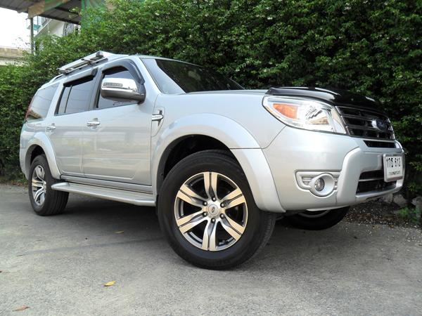 FORD Everest 2012